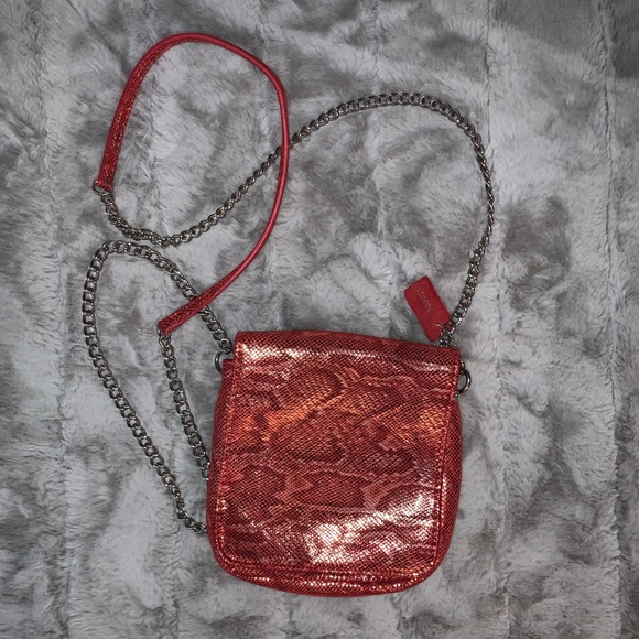 Mini Red & Gold Crossbody with chain strap & snakeskin pattern - Picture 1 of 3